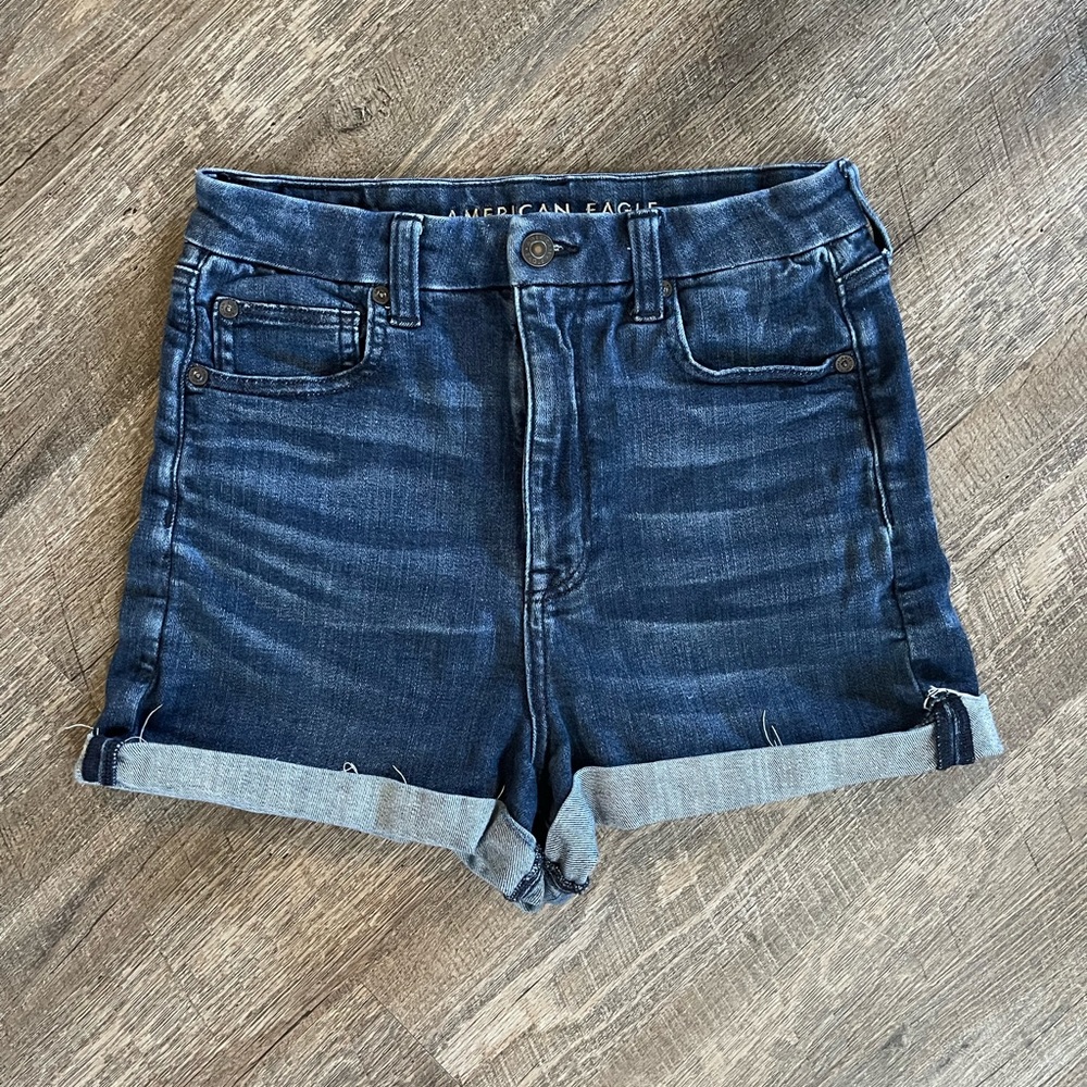 American Eagle curvy super hi-rise shortie shorts